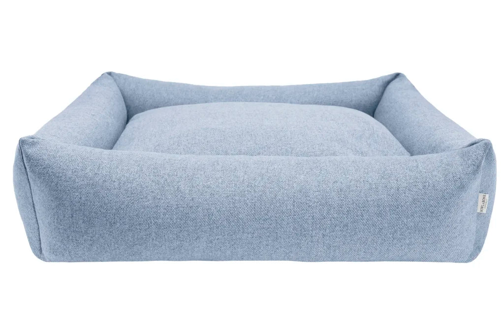 dog bed BLISS light blue