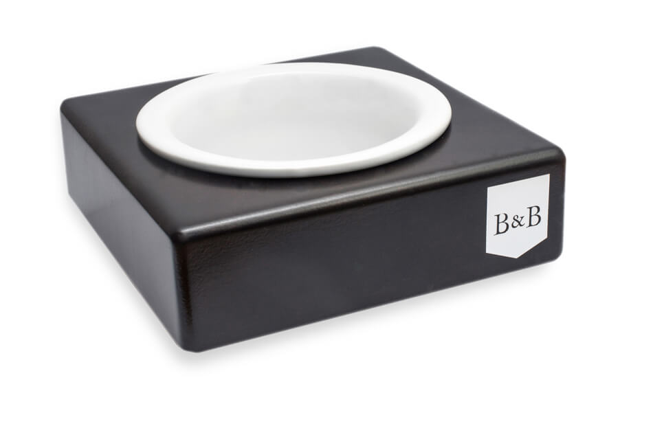 A black dog bowl SOLO CERAMIC chestnut with a white dog bowl SOLO CERAMIC chestnut on top. Brand Name: Bowlandbone