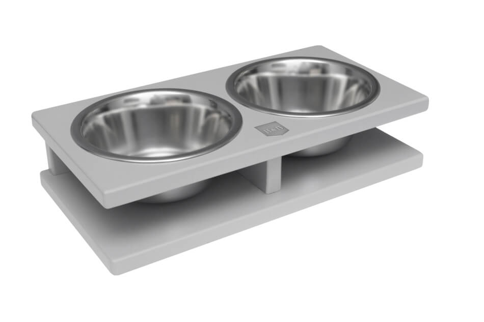 Two Bowl&Bone Republic dog bowls GRANDE grey on a stand on a white background.