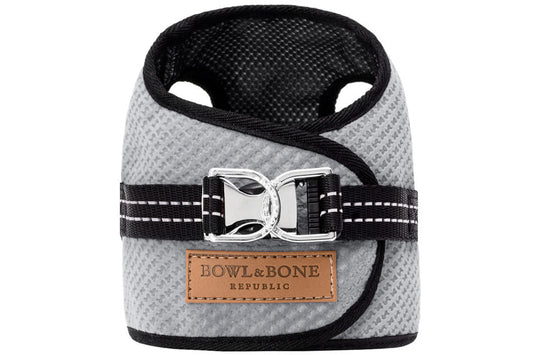 A Bowl&Bone Republic dog harness in SOHO grey with black buckles.