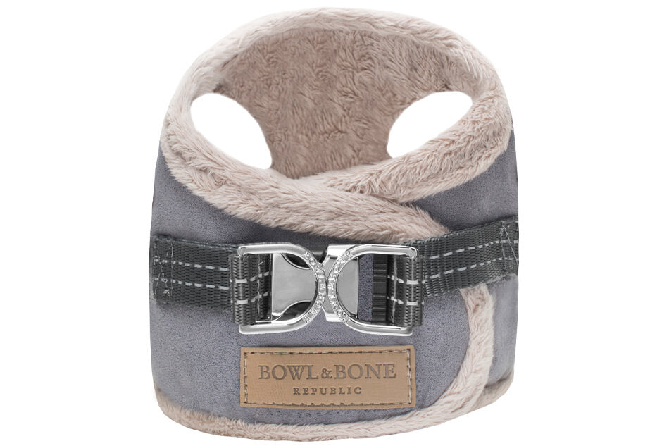 A Bowl&Bone Republic YETI grey dog harness with front buckles.